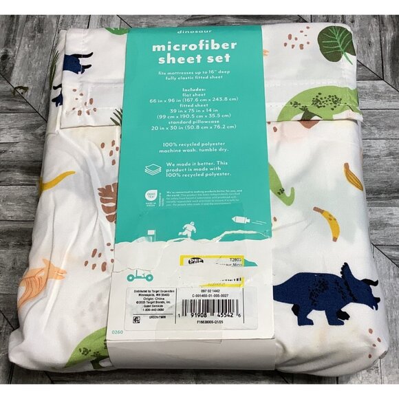 Pillowfort Dinosaur Microfiber Sheet Set Twin Size Flat Fitted Sheet Pillowcase - Picture 6 of 7